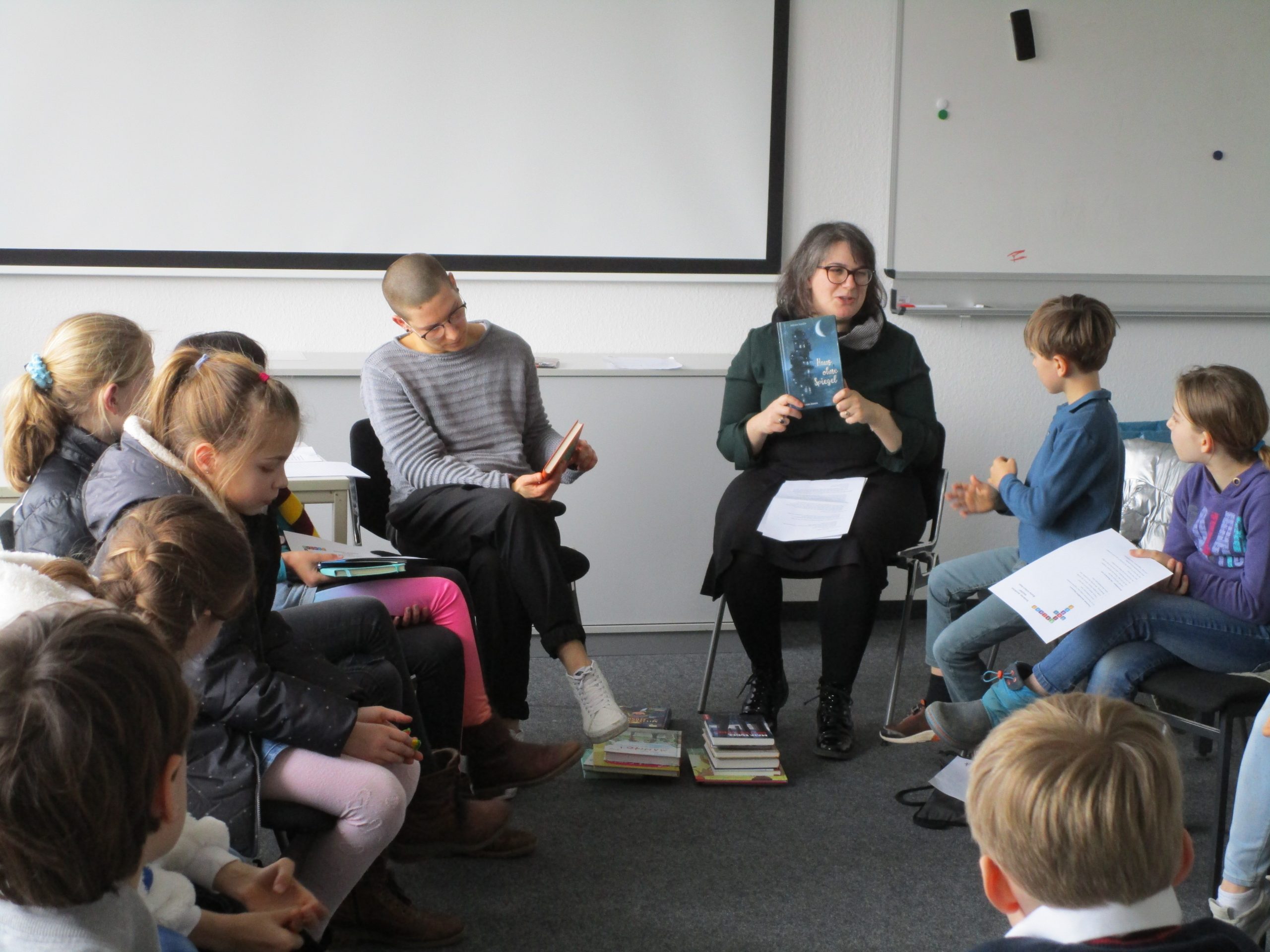 Buchtipps weitersagen – Lesebar goes KinderUni