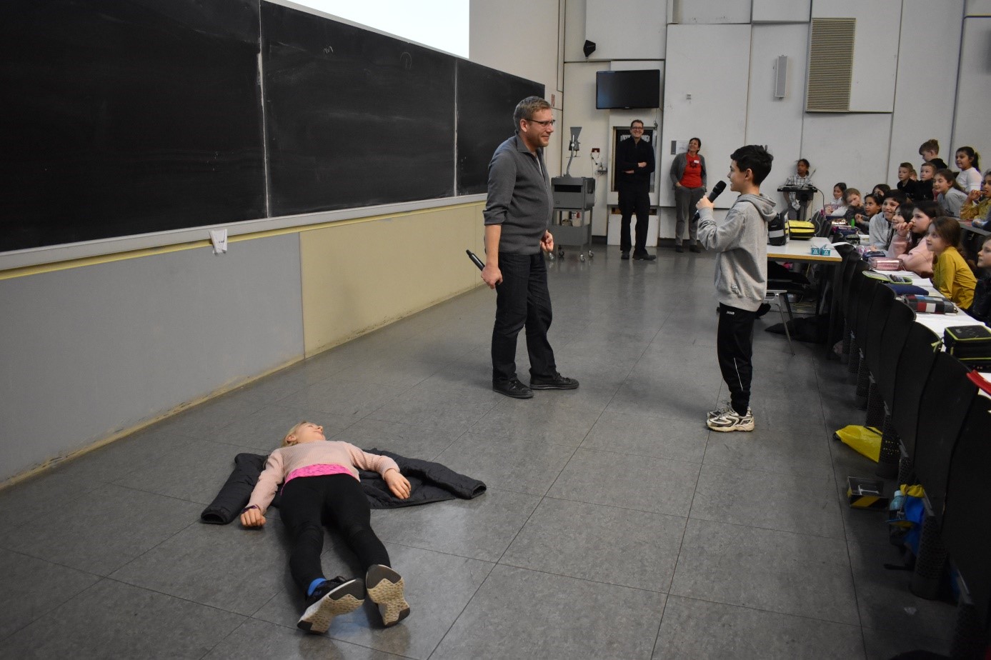 Was passiert, wenn ich die 112 anrufe?